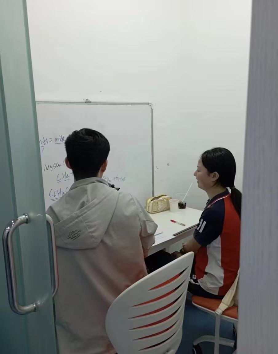 燕X涛  泰兴理科 | 默默无闻到一鸣惊人